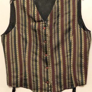 COPY - Jaclyn Smith striped vest 18W  💥HOST PICK💥